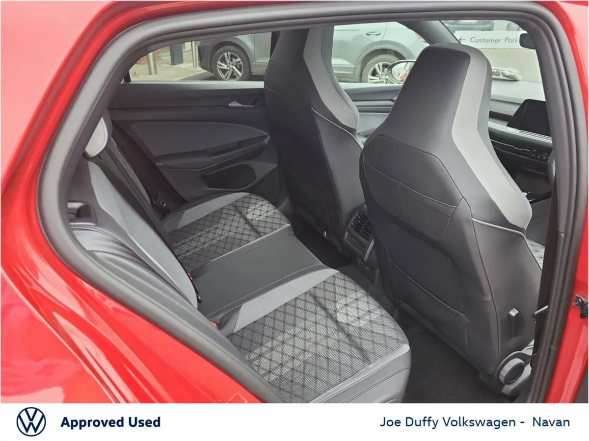 Volkswagen Golf R-LINE 1.5TSI 130HP - Image 6