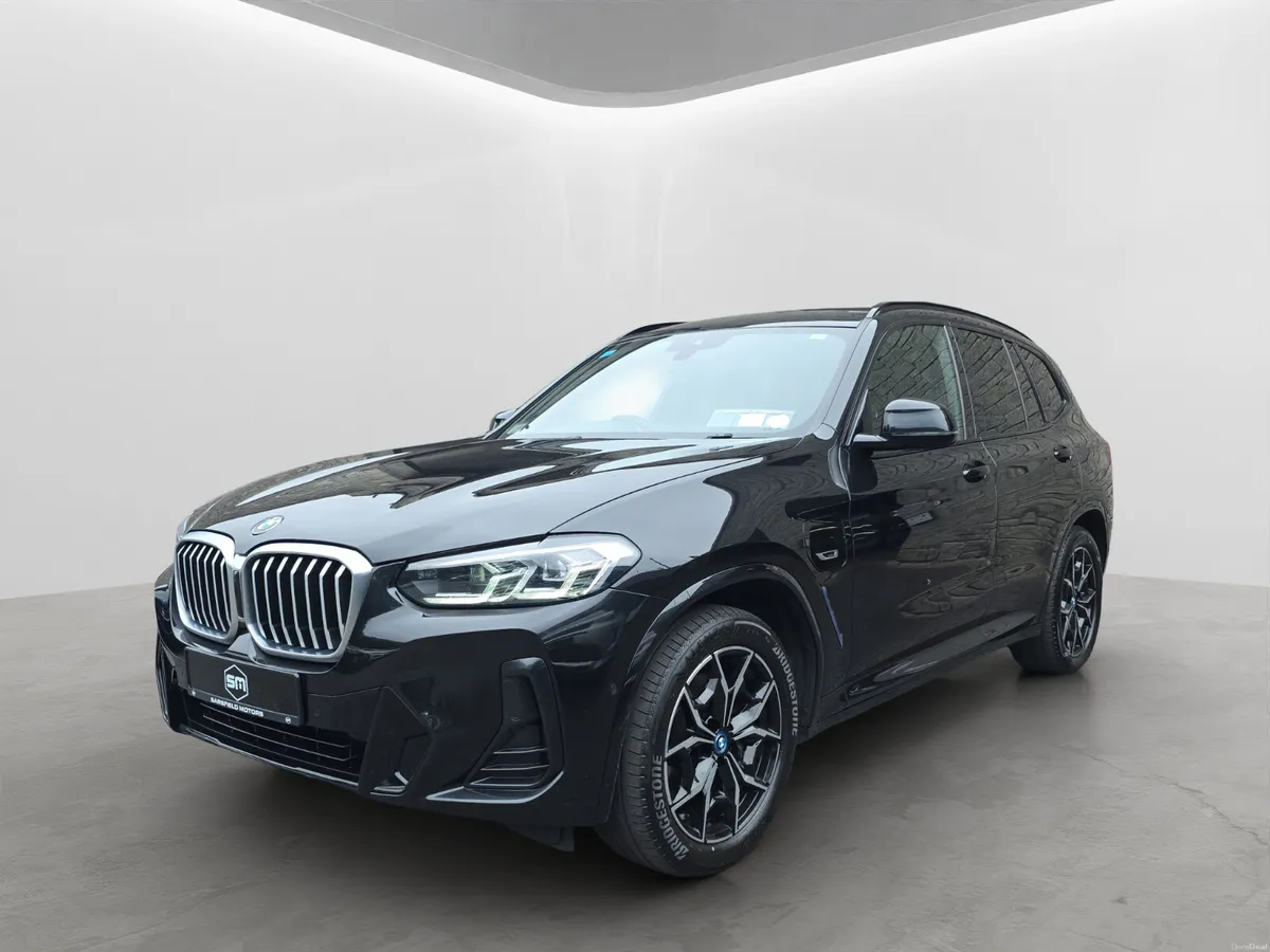 2022 BMW X3 30E M-SPORT AUTO. - Image 3