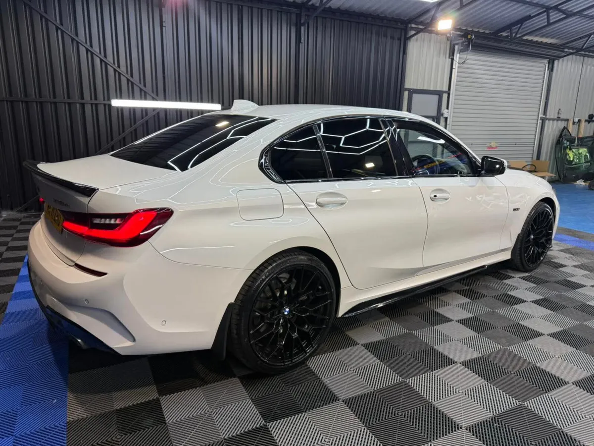 BMW 330E Series 2021 2.0 Hybrid Fully Kitted - Image 4