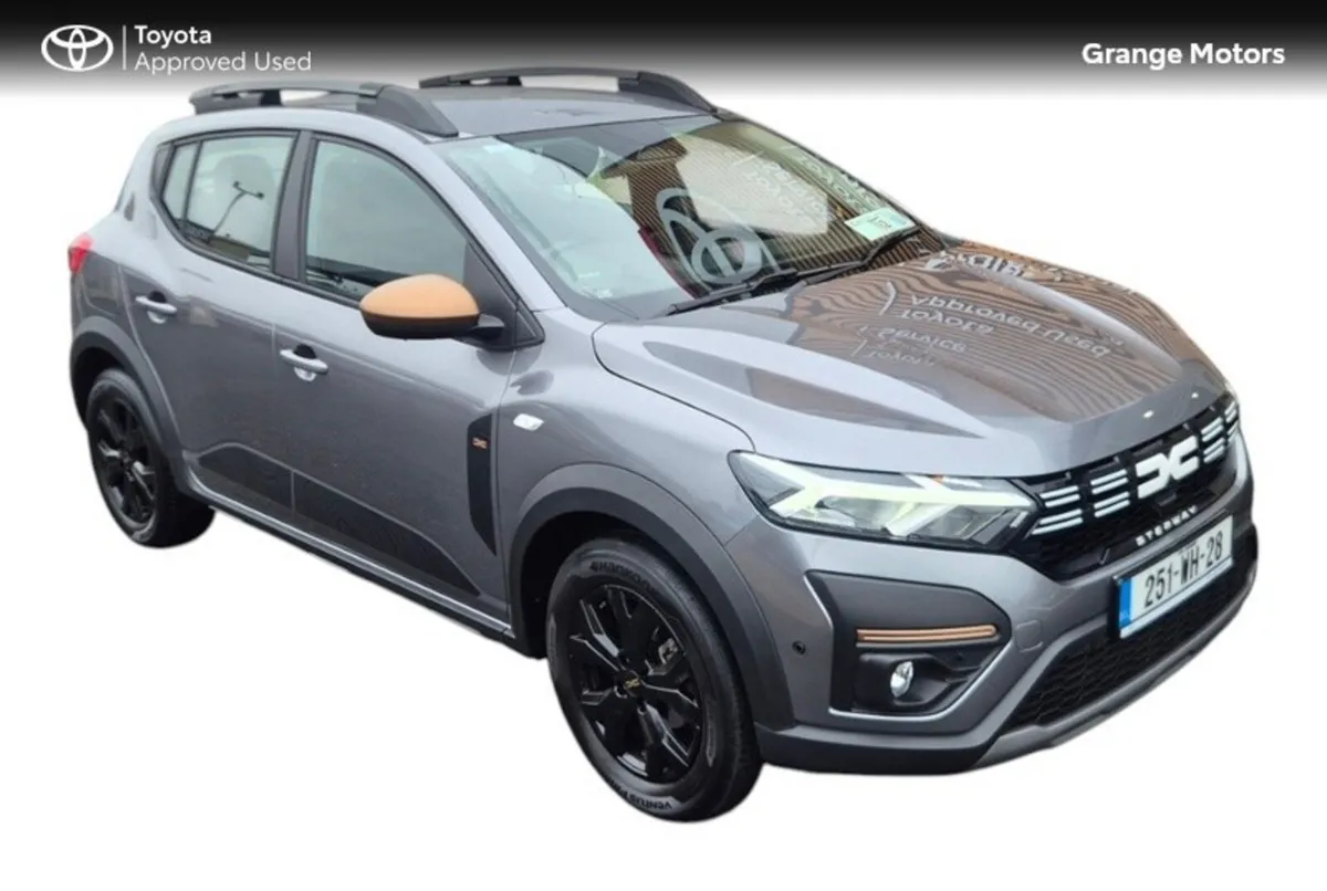 Dacia Sandero STEPWAY EXTREME AUTOMATIC 5DR - Image 1