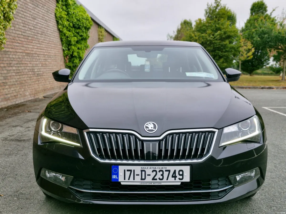 Skoda Superb 2.0 TDI 150BHP FINANCE AVAILABLE - Image 3