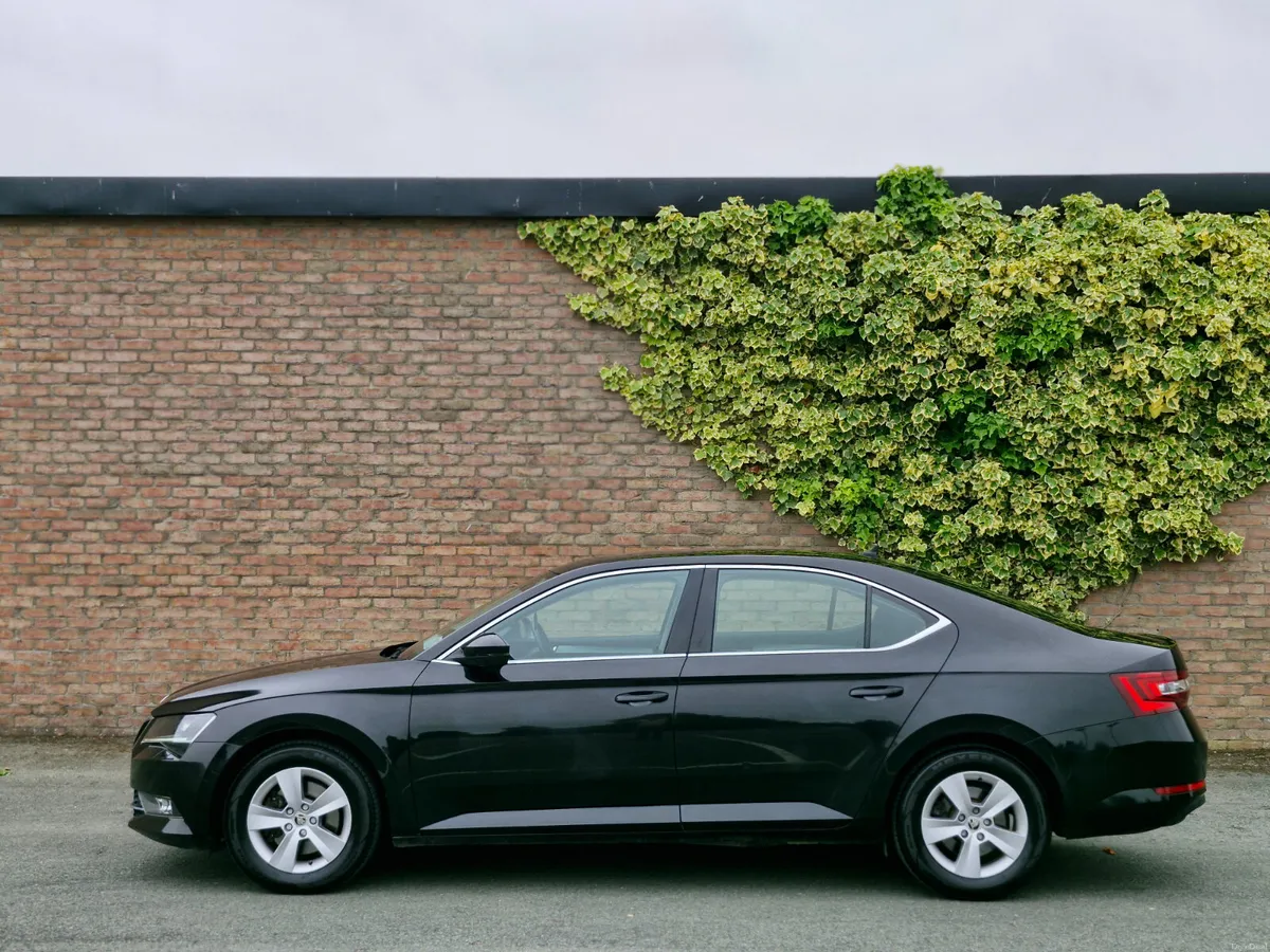 Skoda Superb 2.0 TDI 150BHP FINANCE AVAILABLE - Image 6