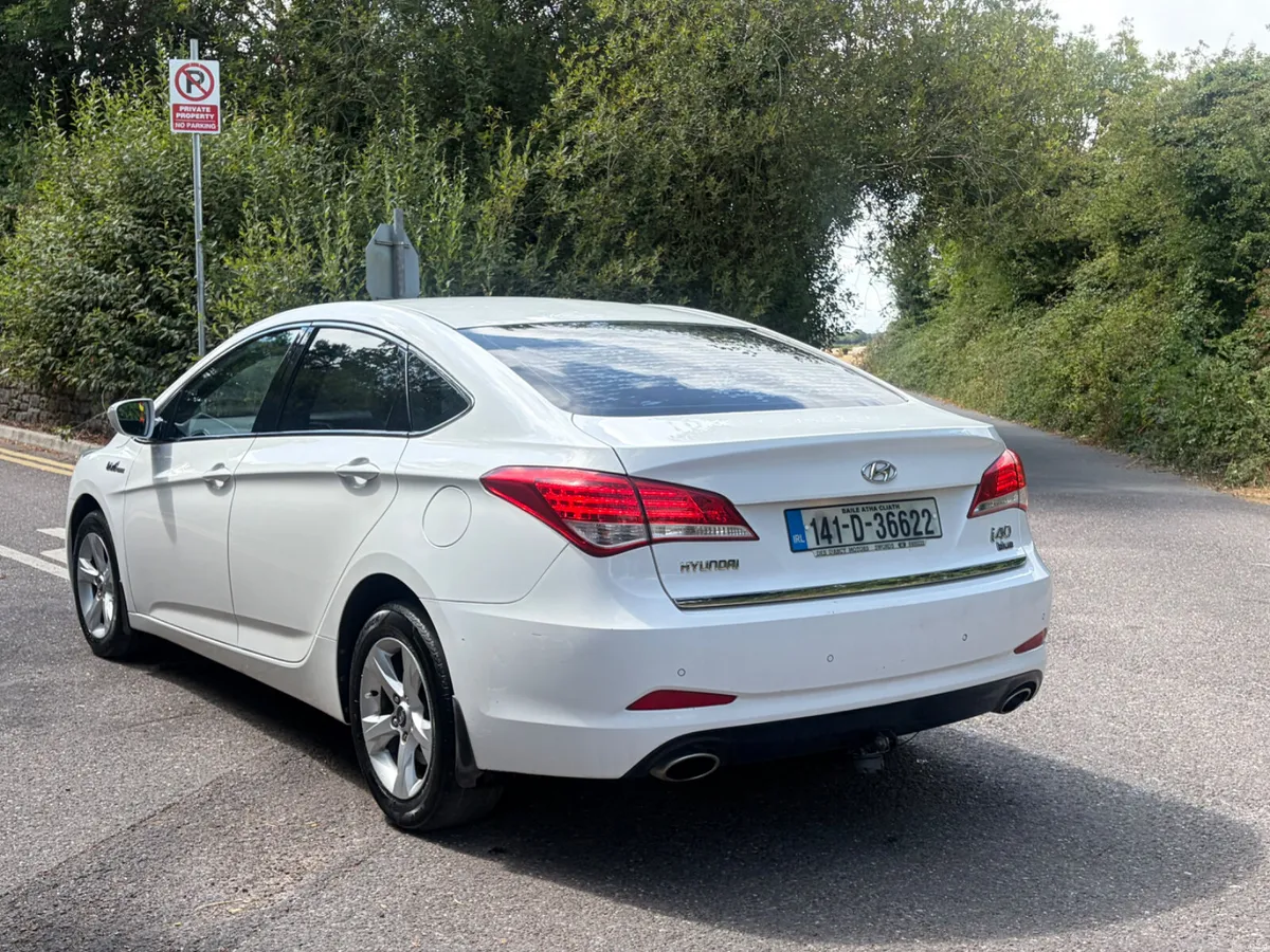 Hyundai i40 2014 - Image 2
