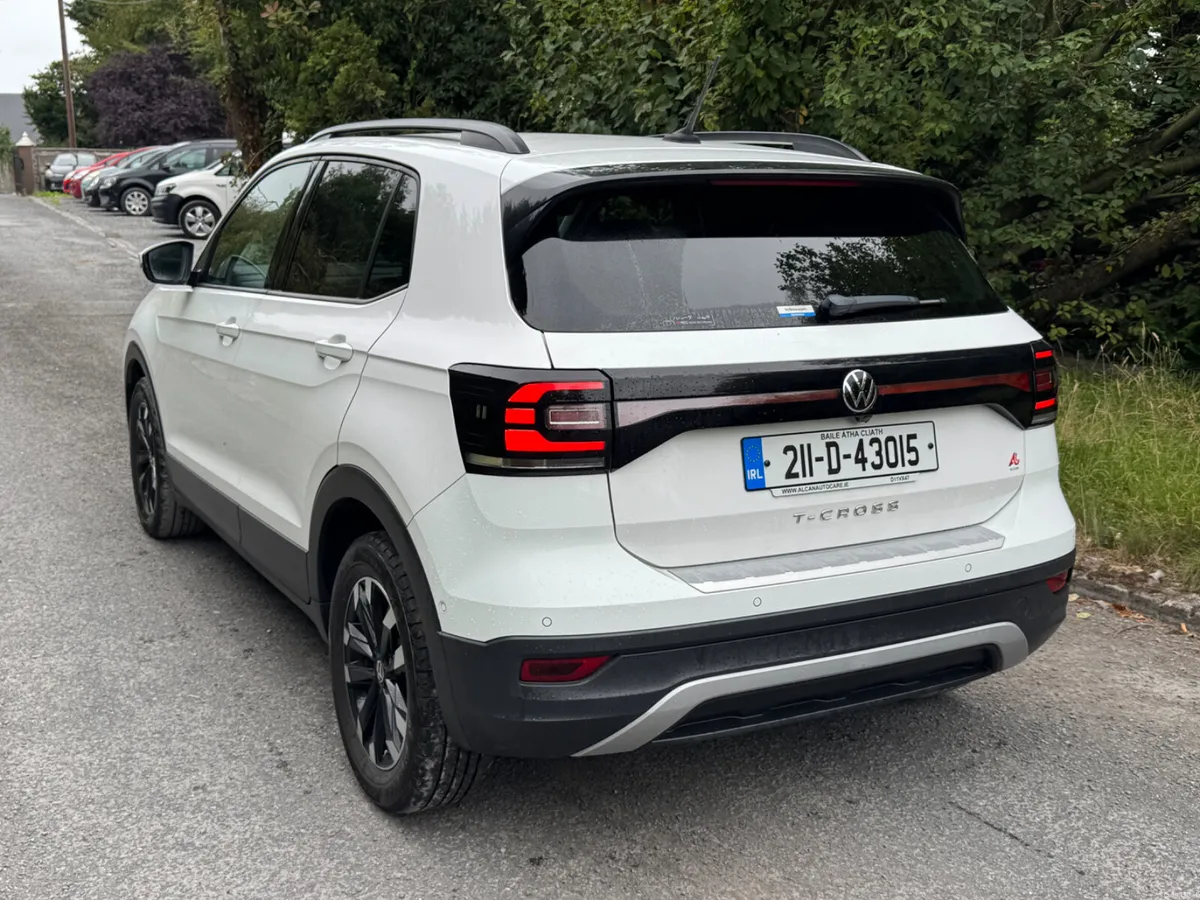 21 Volkswagen T-Cross 1.0 AUTOMATIC - Image 4