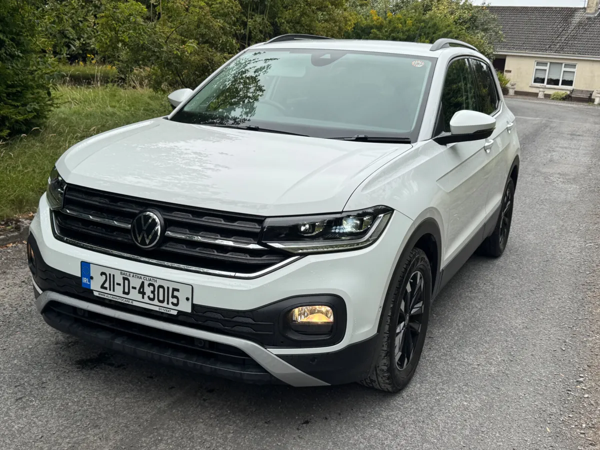 21 Volkswagen T-Cross 1.0 AUTOMATIC - Image 2