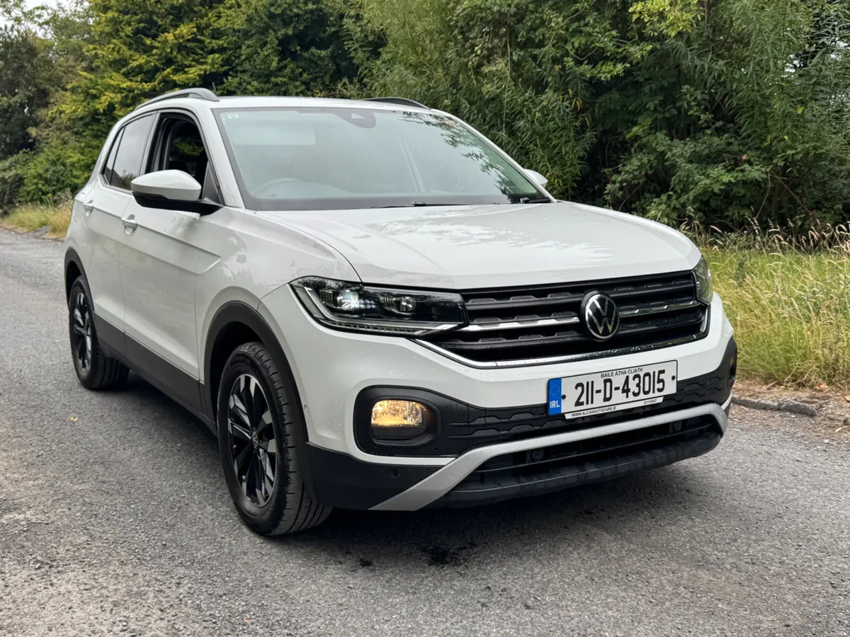 21 Volkswagen T-Cross 1.0 AUTOMATIC - Image 1