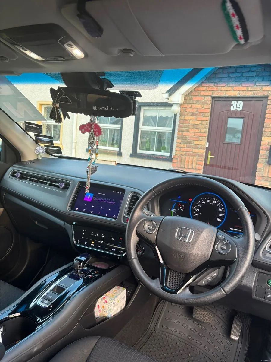 Honda vezel - Image 2
