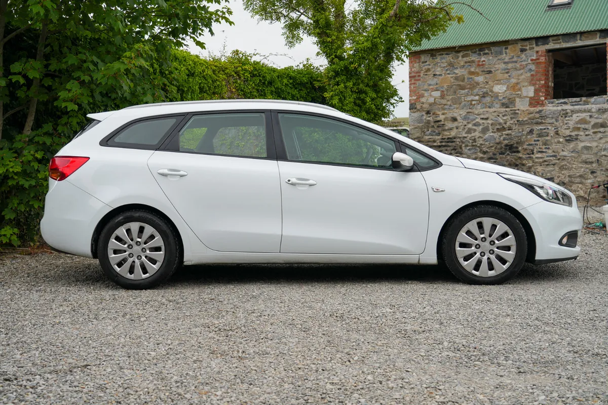 2014 Kia Ceed 1.6 Diesel Manual Estate - Image 6