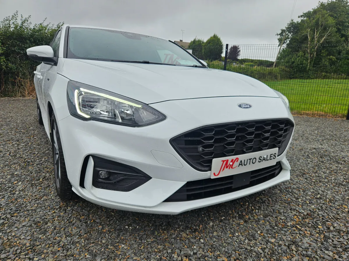 Ford Focus 2020 ST-LINE - Image 2