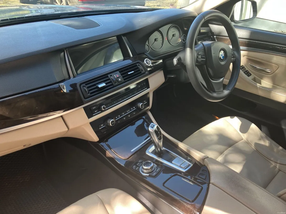 BMW 525 3L Diesel 2010 - Image 4