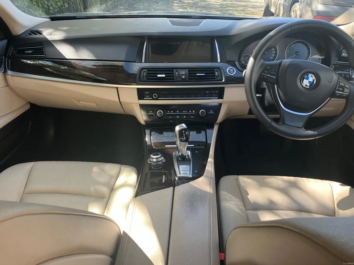 BMW 525 3L Diesel 2010 - Image 5