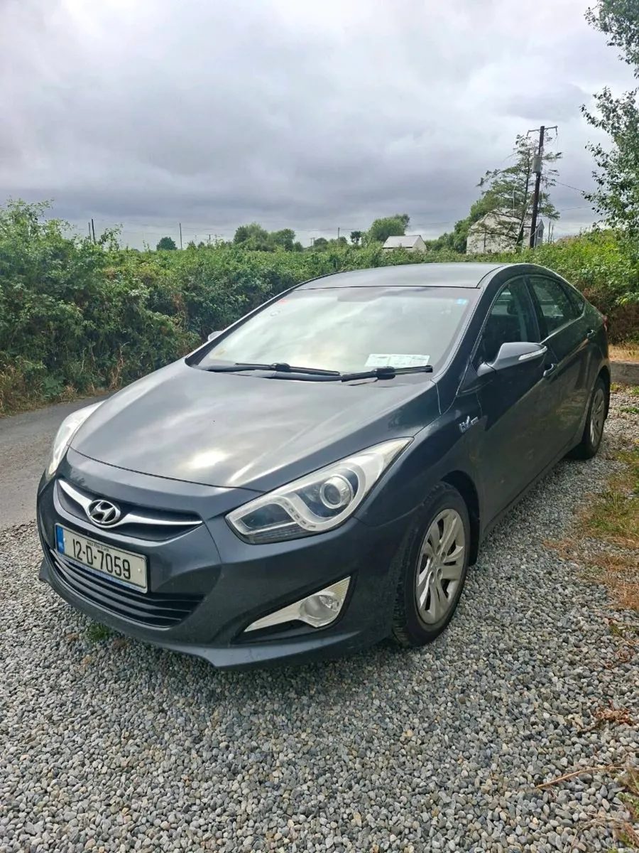 HYUNDAI I40 2012 - Image 2