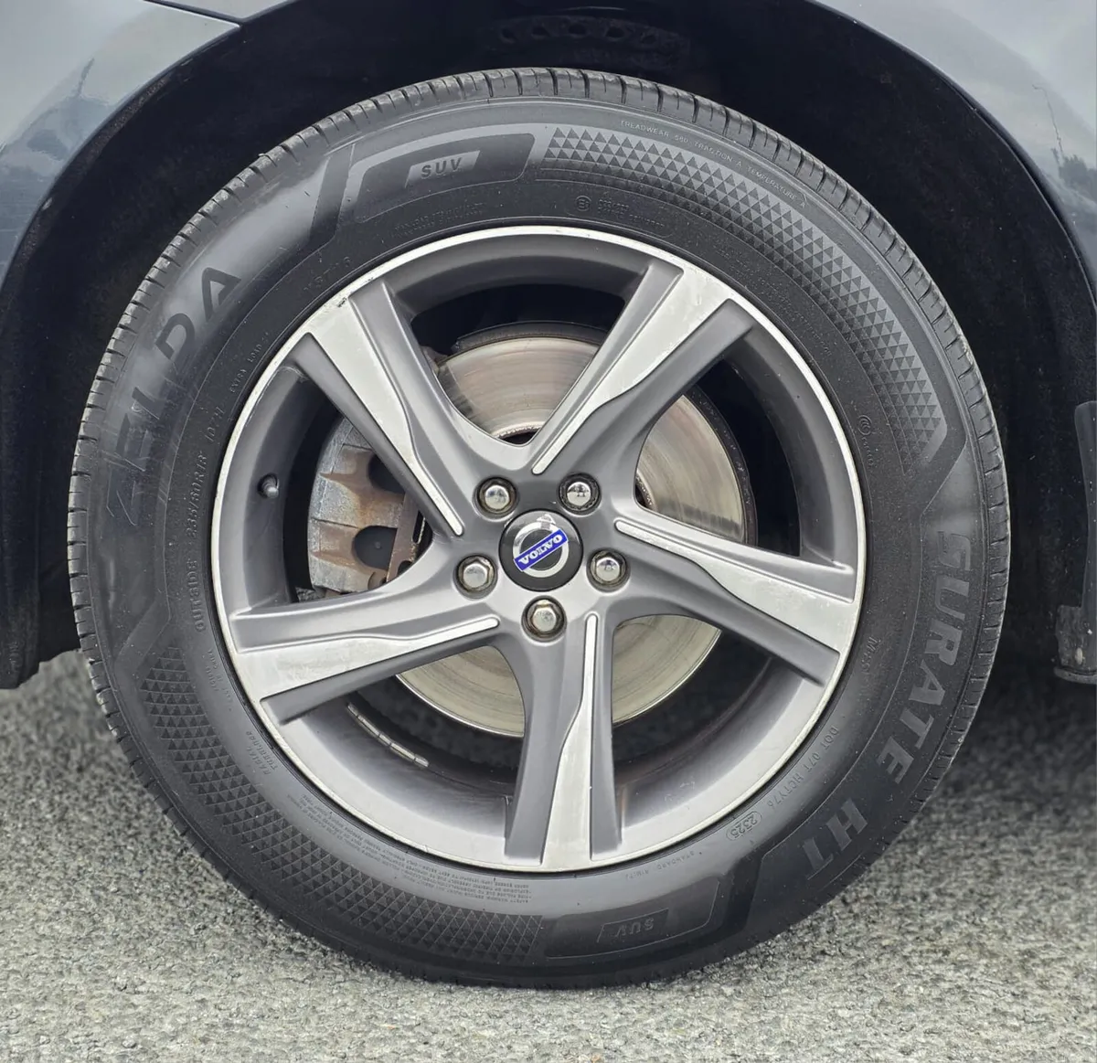 Volvo XC60 D4 R-Design 2.0 Diesel Manual 180hp - Image 6