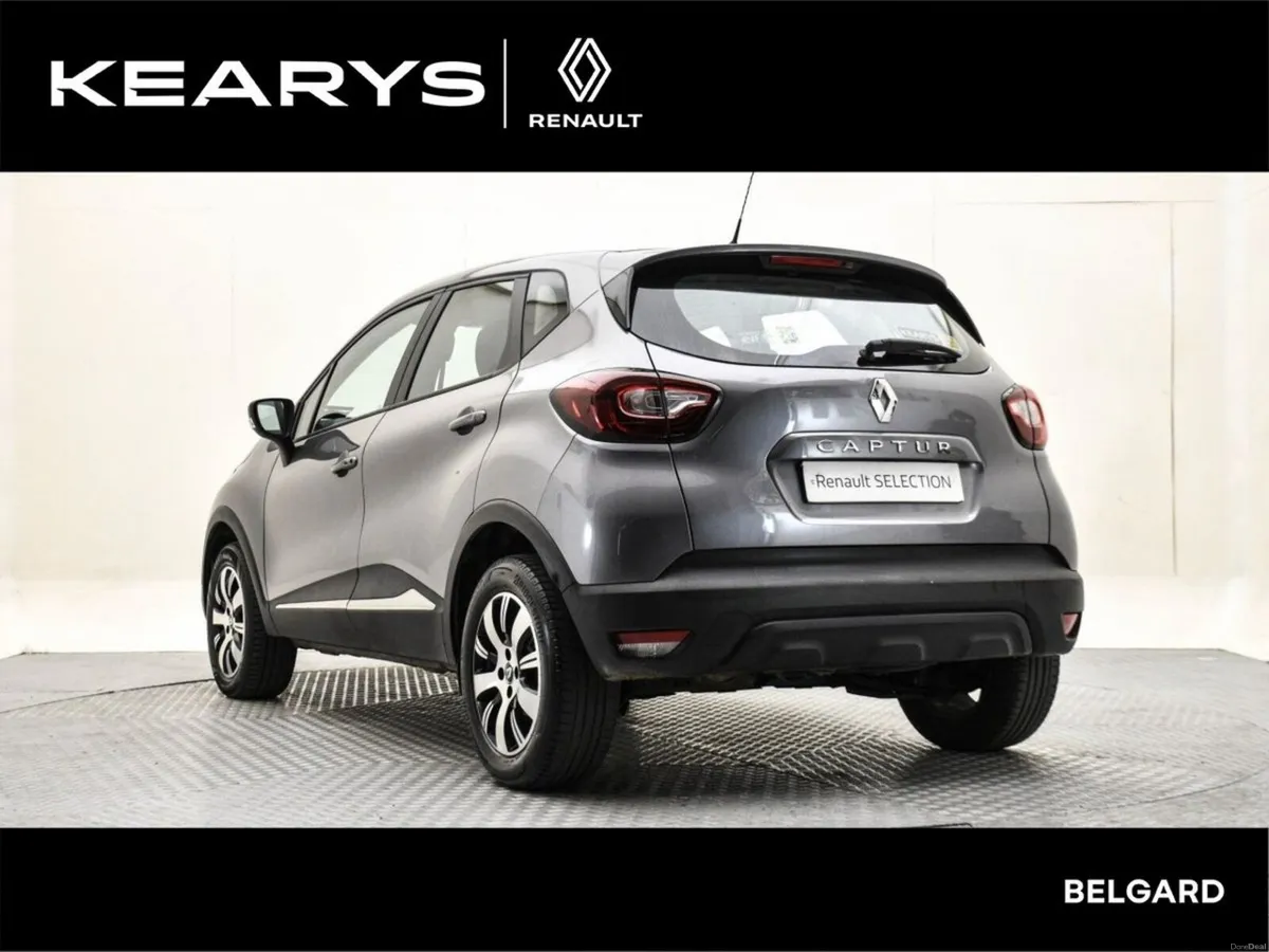 Renault Captur 0.9 TCe 90 PLAY - Image 2