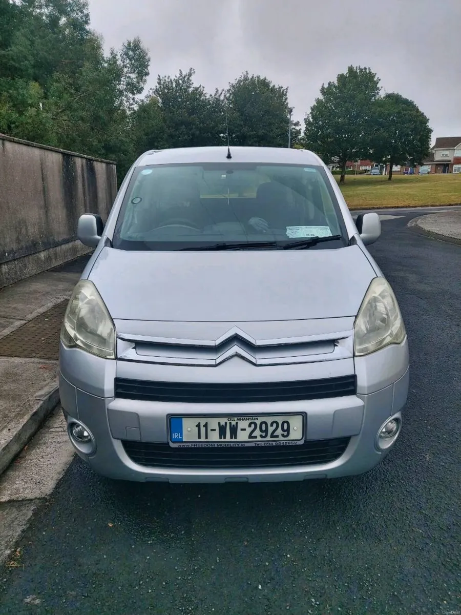 Citroën Berlingo Wheel Chair Car/Van - Image 2