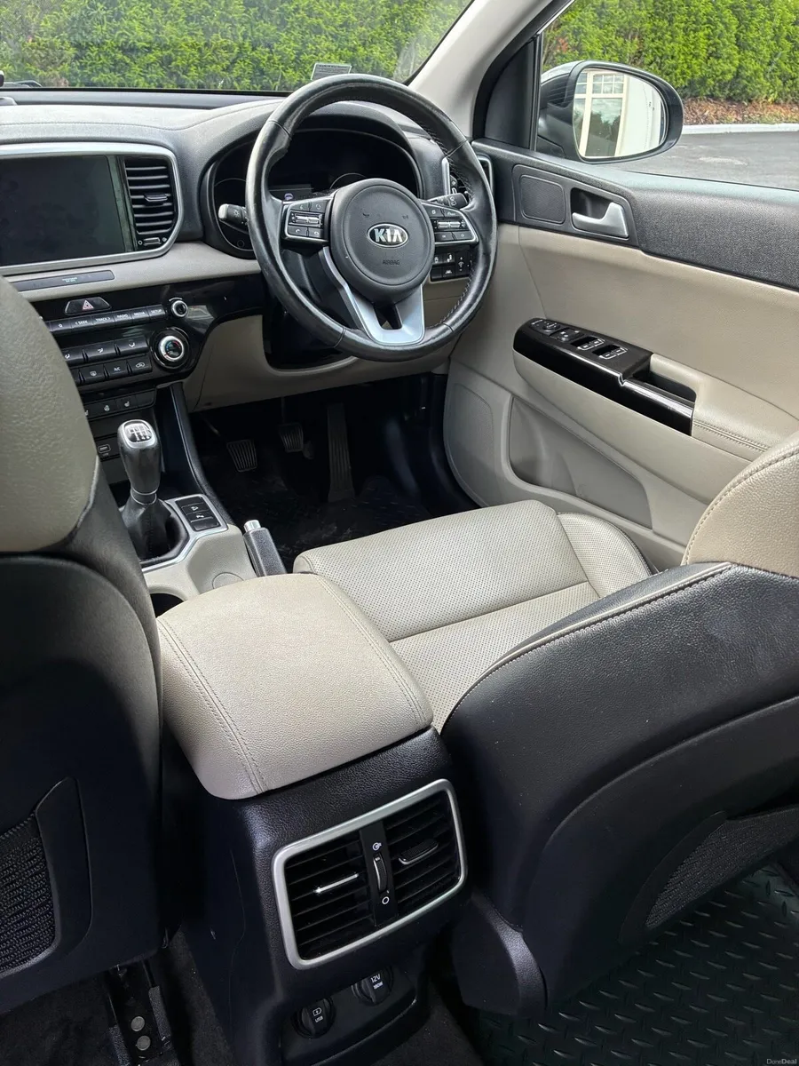 Kia Sportage 1.6 CRDI Mild Hybrid K3 Black Edition - Image 4
