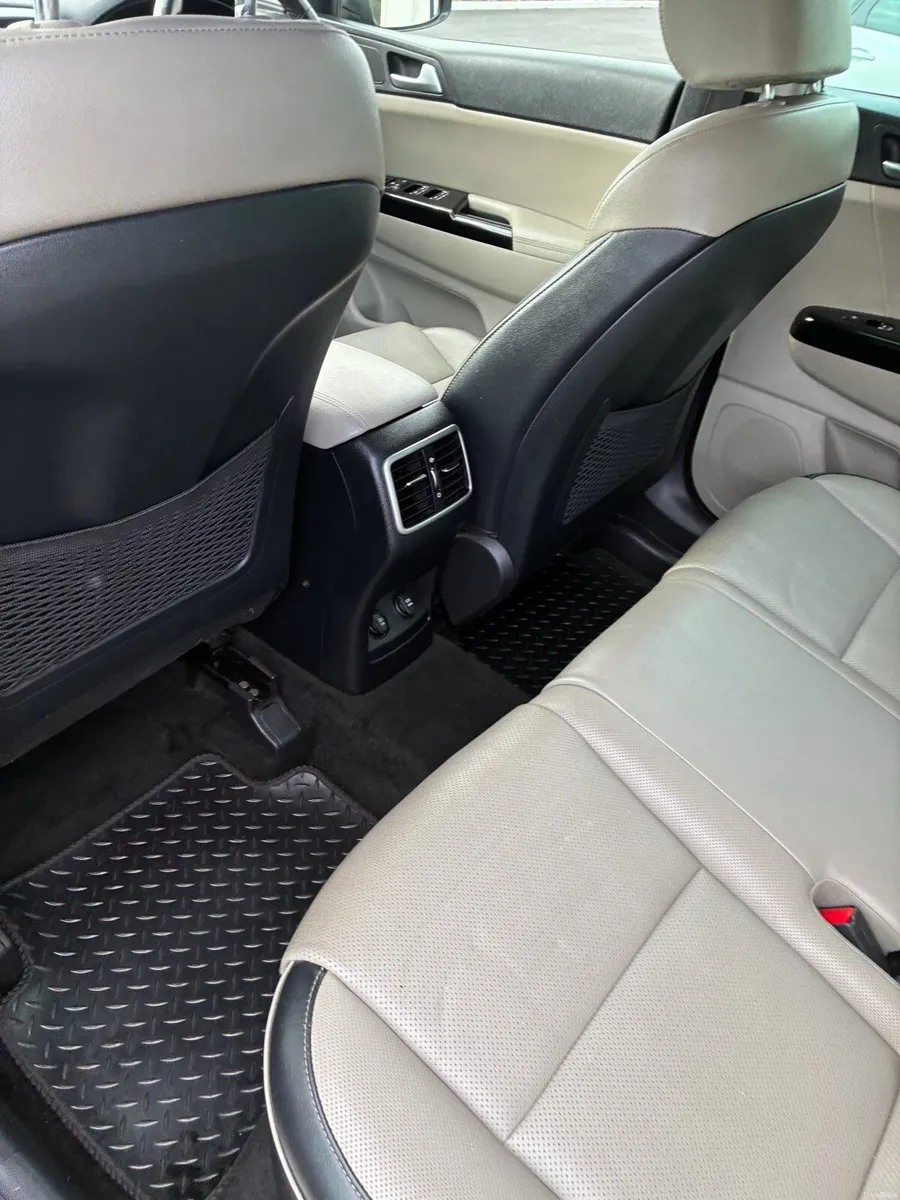 Kia Sportage 1.6 CRDI Mild Hybrid K3 Black Edition - Image 5