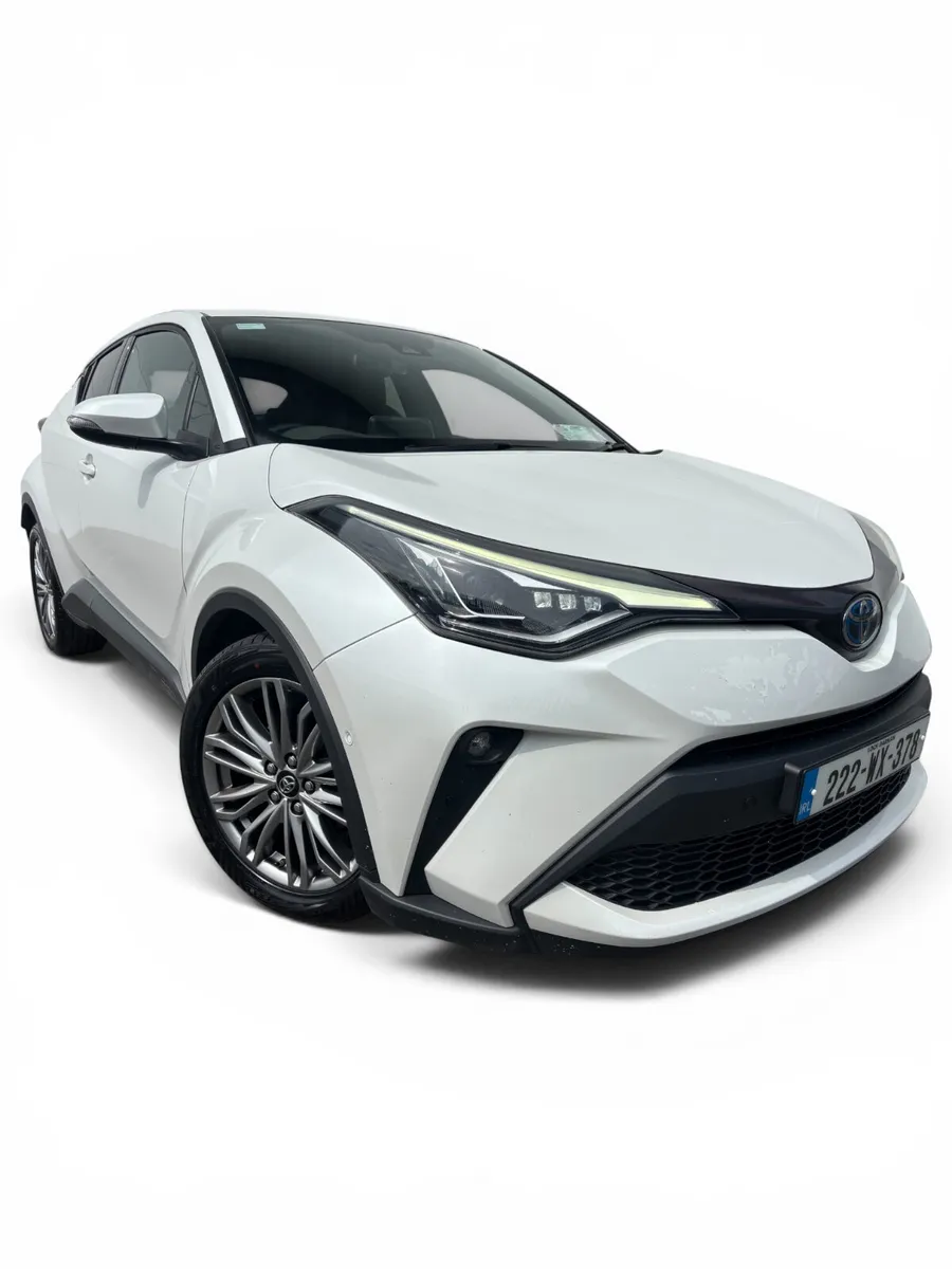 2022 TOYOTA CHR SOL HYBRID A/T FTSH NCT 7/28 - Image 1