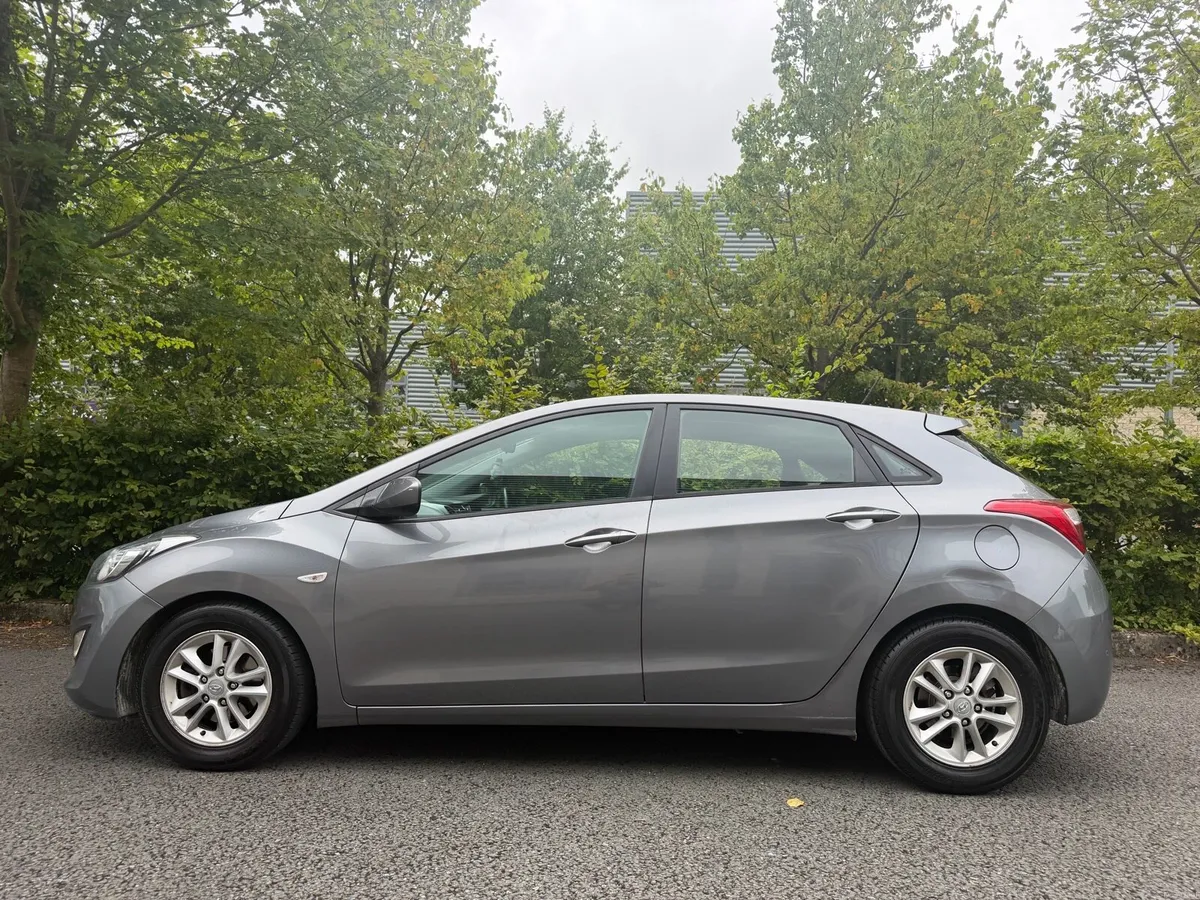 HYUNDAI I30 1.6 DIESEL AUTO - Image 5