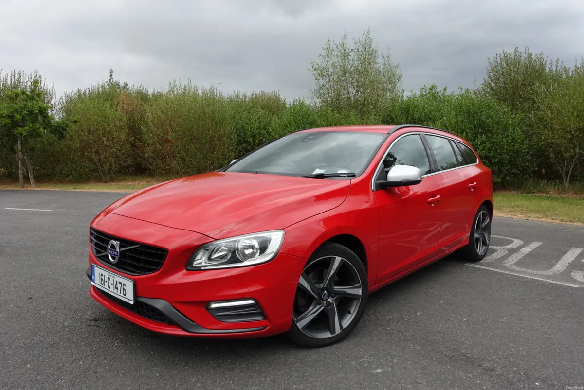 Volvo V60 2.0 diesel R-Design - Image 1