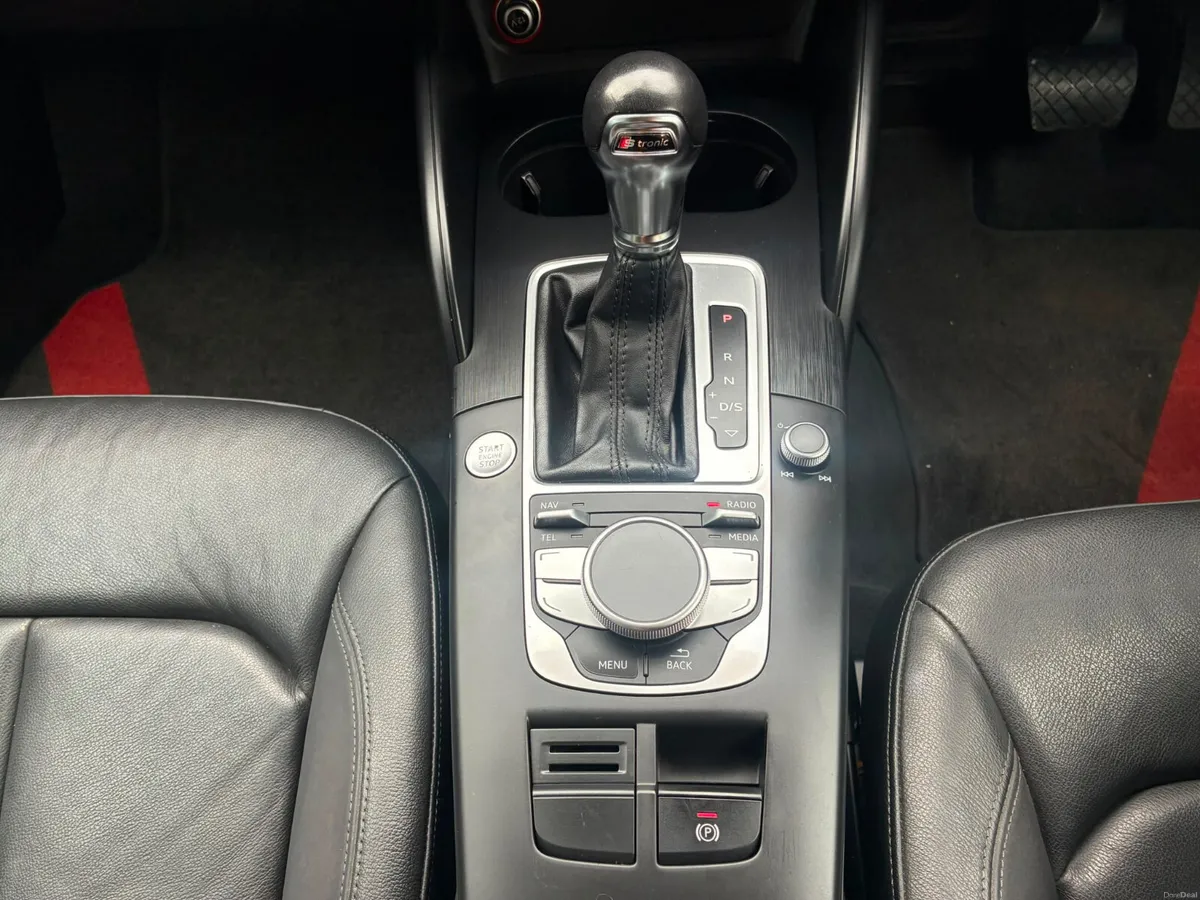 Audi A3 1.4 TFSI Auto Leather interior - Image 6