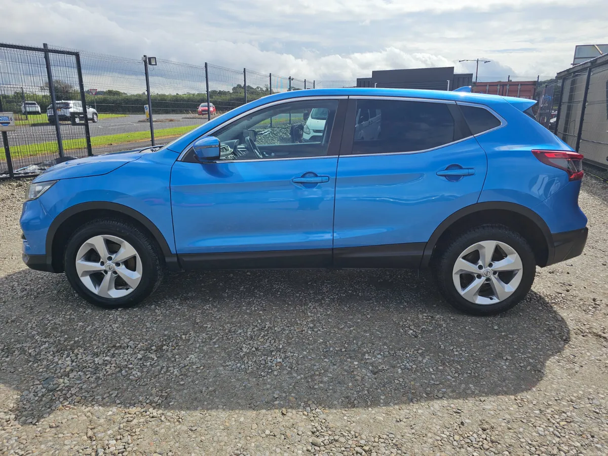 Nissan Qashqai 2020 Acenta Premium Dci - Image 5