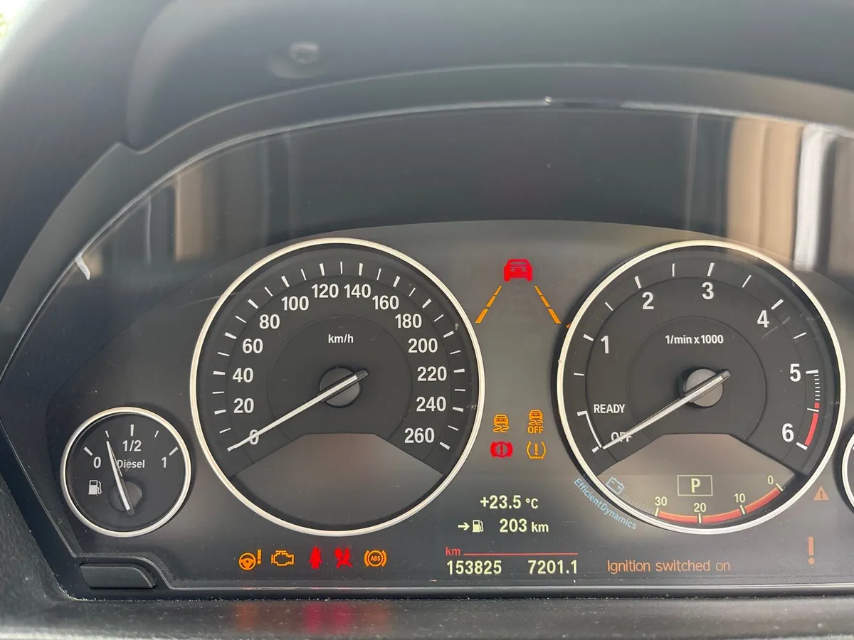 BMW 320 Auto Black - Image 1