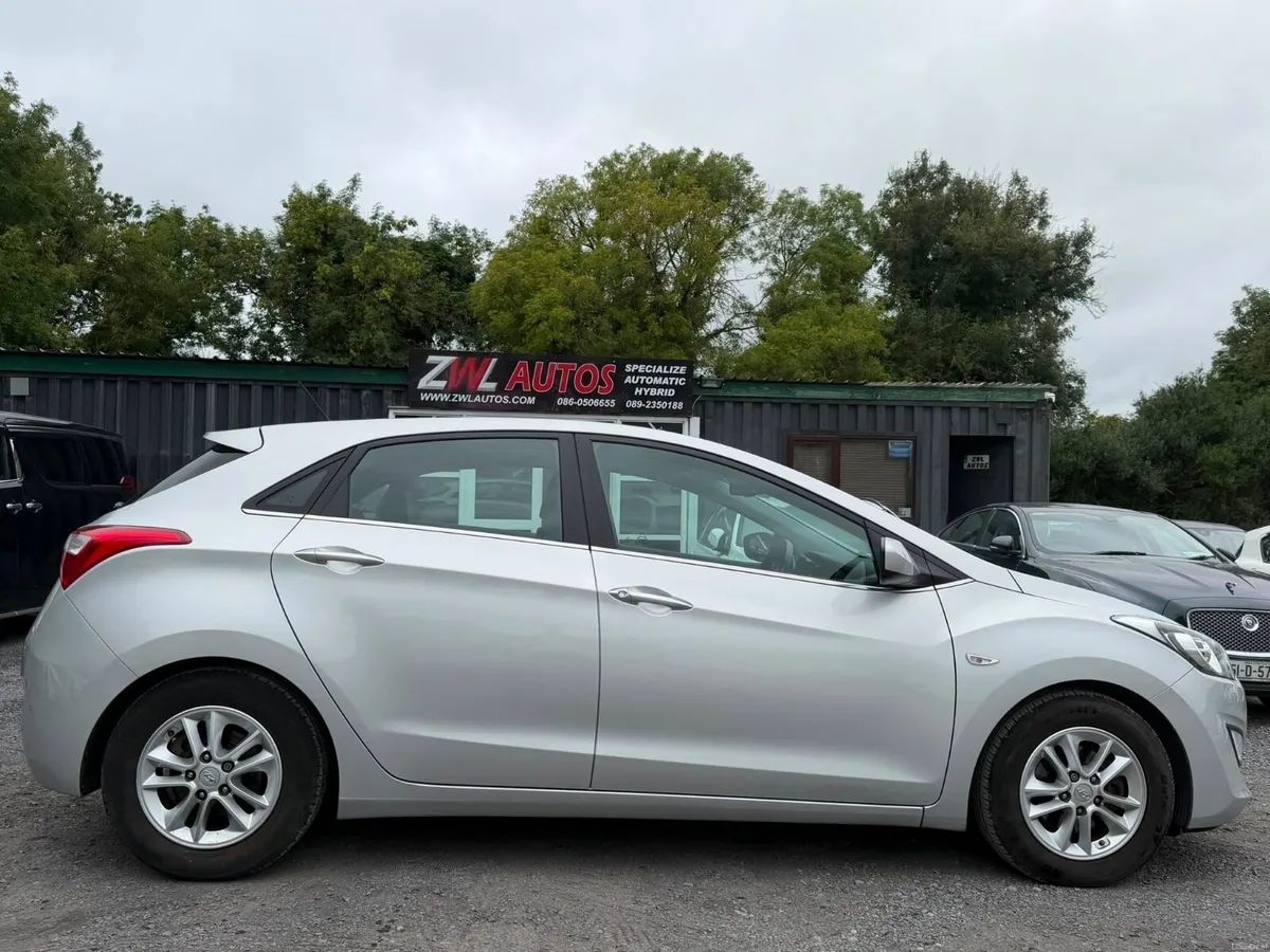152 Hyundai i30  1.6 Diesel - Image 4