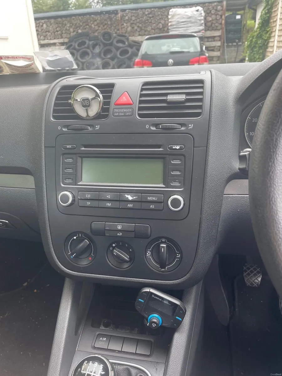 Volkswagen Golf 2006 - Image 2