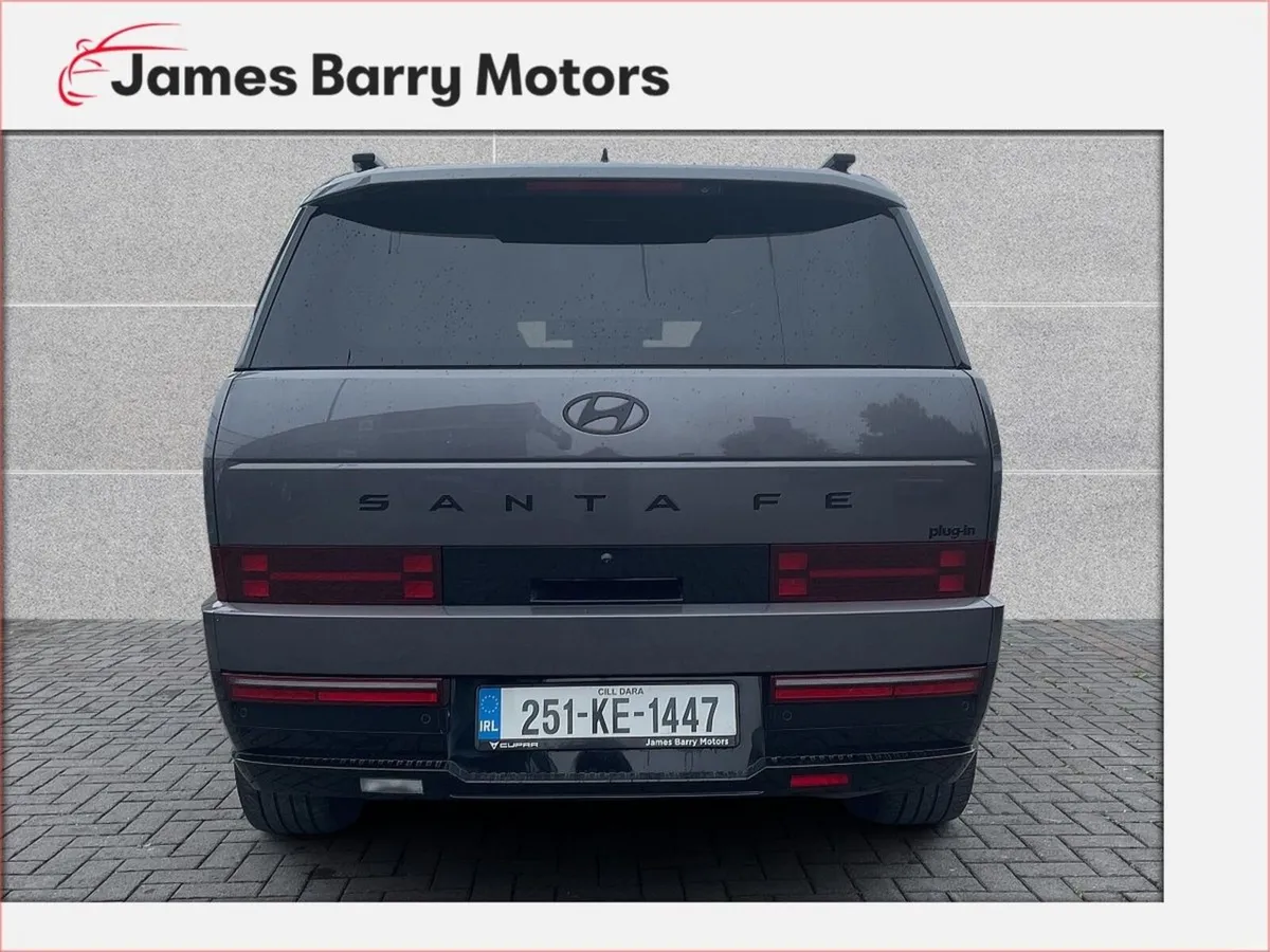 Hyundai Santa Fe 1.6 PHEV 4WD Premium - Image 5