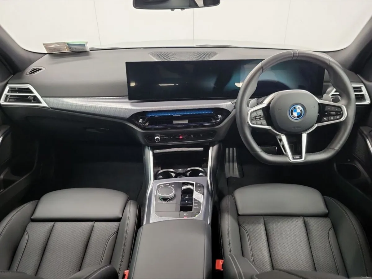 BMW 3-Series 330e M Sport - Image 4