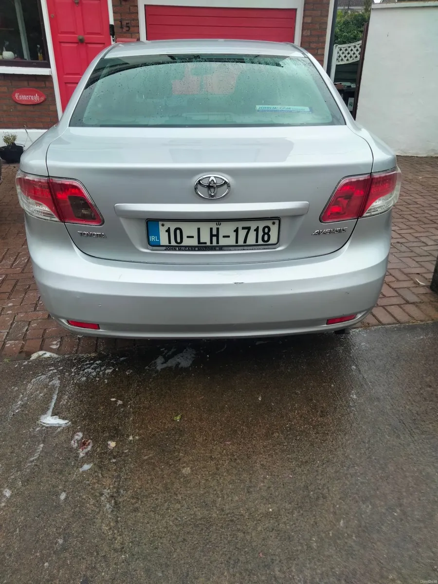 Toyota Avensis 2010 - Image 3