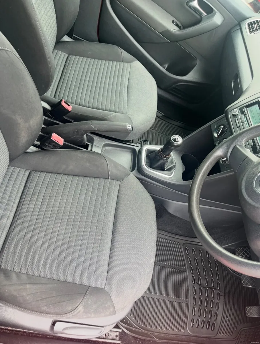 Volkswagen Polo 2011 - Image 6