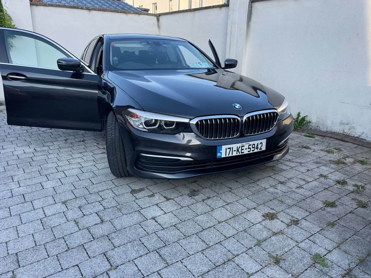 Bmw 520 - Image 1