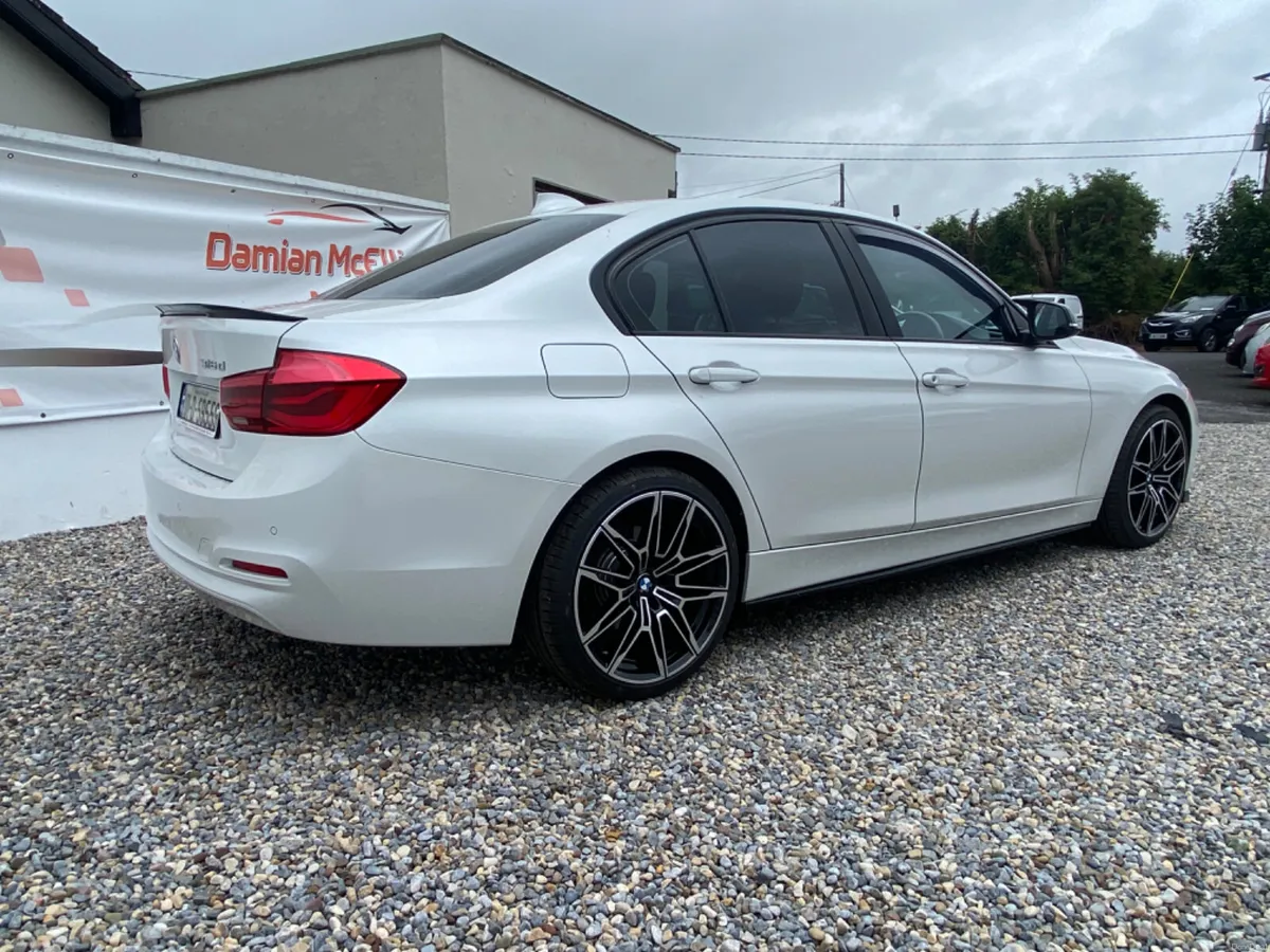 2017 BMW 3-Series M-Performance - Image 4