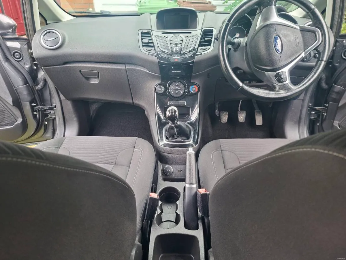 Ford Fiesta 1.0 Zetec Eco Boost 100P Black - Image 4