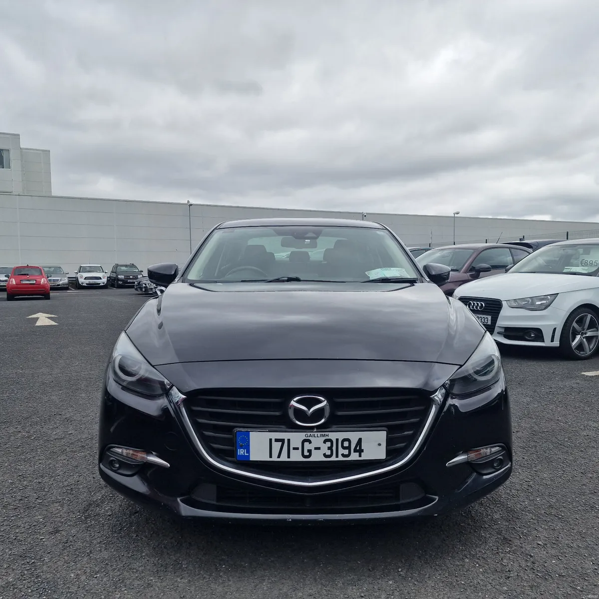 Mazda Mazda3 2.2D 4DR (150ps) EXECUTIVE - Image 2