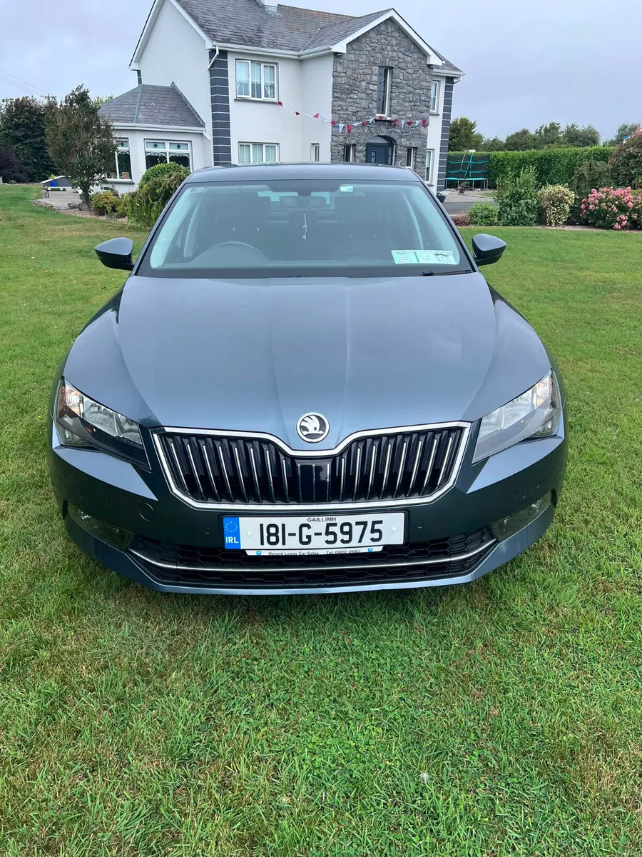 Skoda Superb 2018 - Image 1