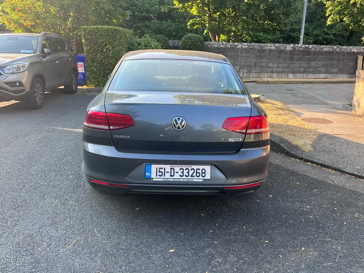 Volkswagen Passat 1.6 diesel - Image 2