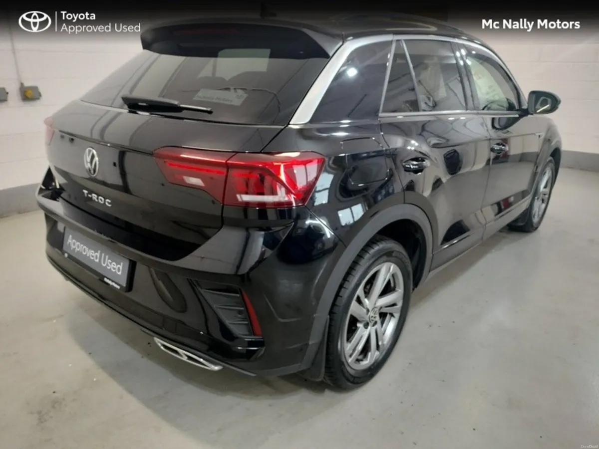 Volkswagen T-Roc 232 R-LINE 2.0 TDI MANUAL 6SPEED - Image 2