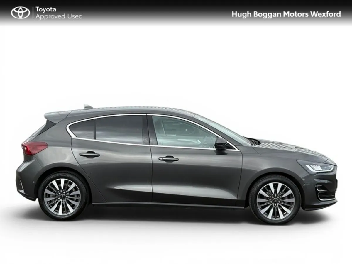 Ford Focus TITANIUM VIGNALE 5DR 1.0T - Image 3