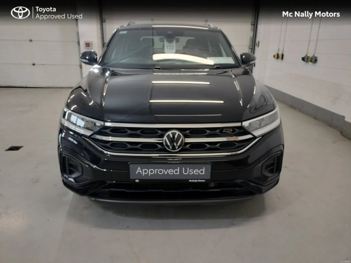 Volkswagen T-Roc 232 R-LINE 2.0 TDI MANUAL 6SPEED - Image 5