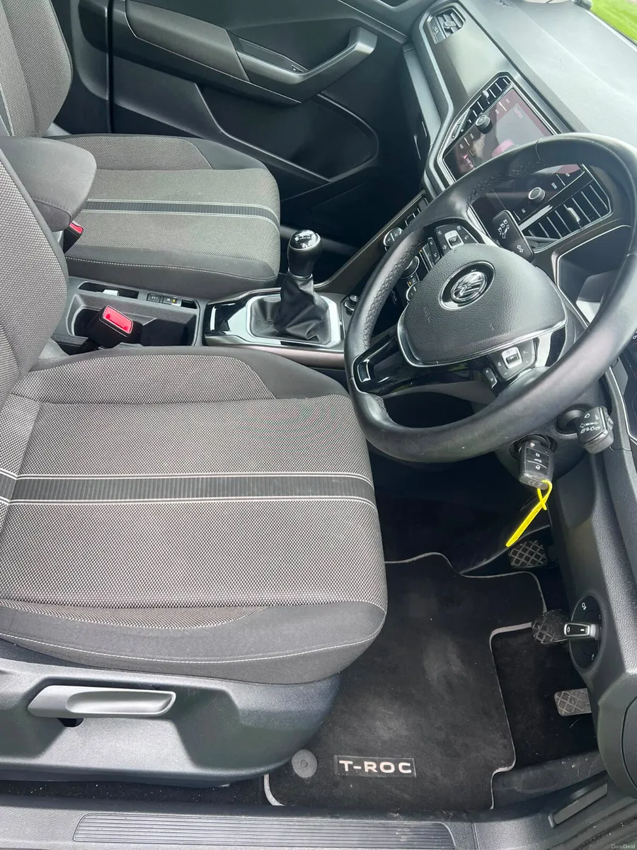 Volkswagen T-Roc 2019 - Image 6