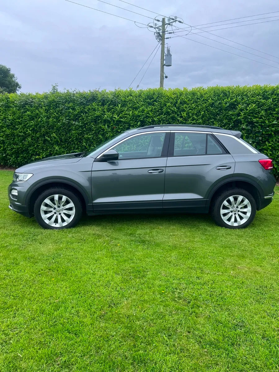 Volkswagen T-Roc 2019 - Image 3