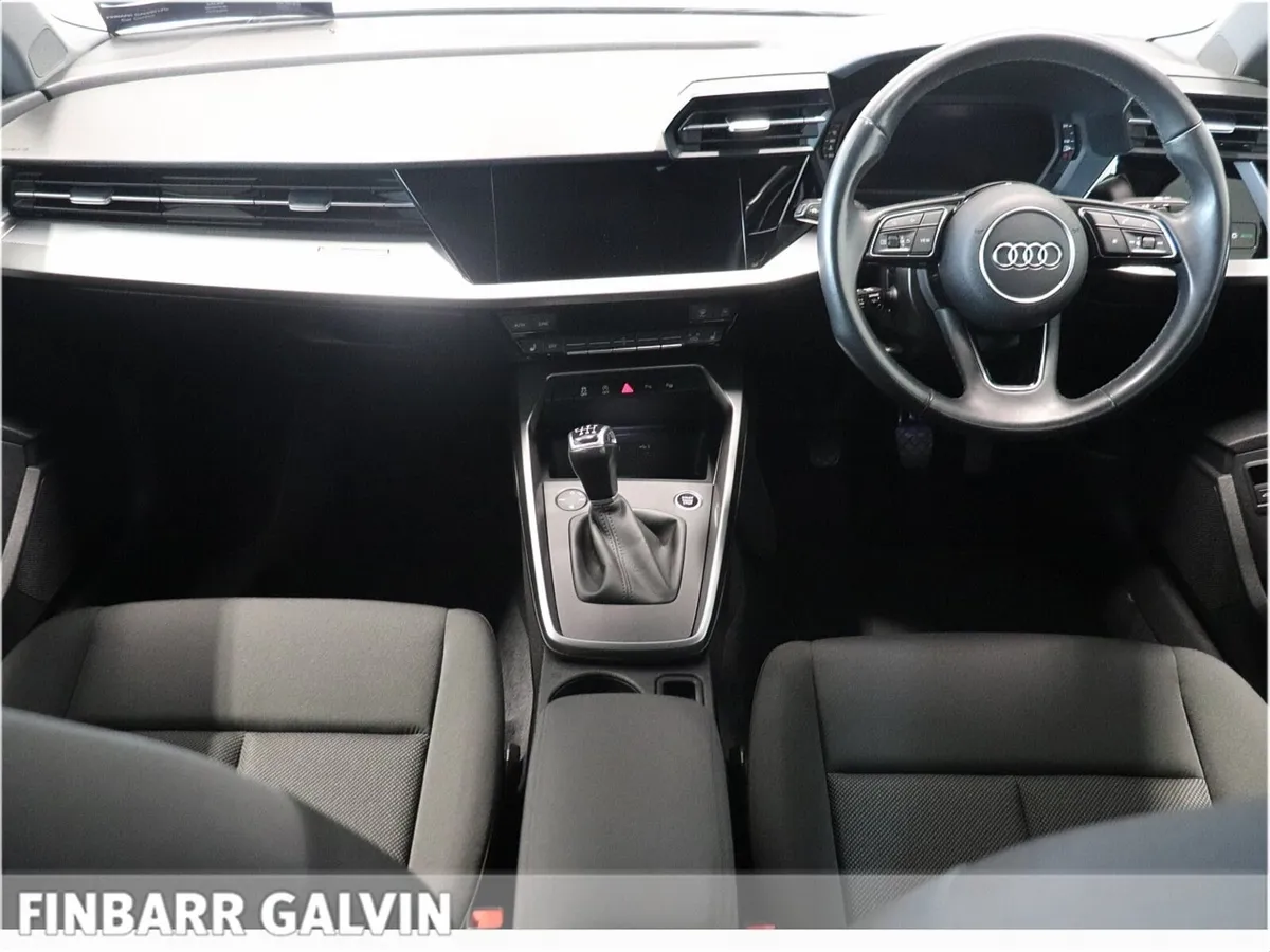 Audi A3 30 TDI 116HP SE - Image 4
