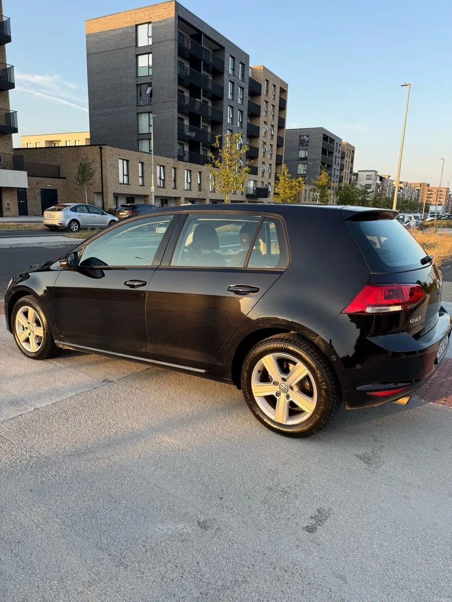 Volkswagen Golf 1.6TDI low mileage only 84000km - Image 4