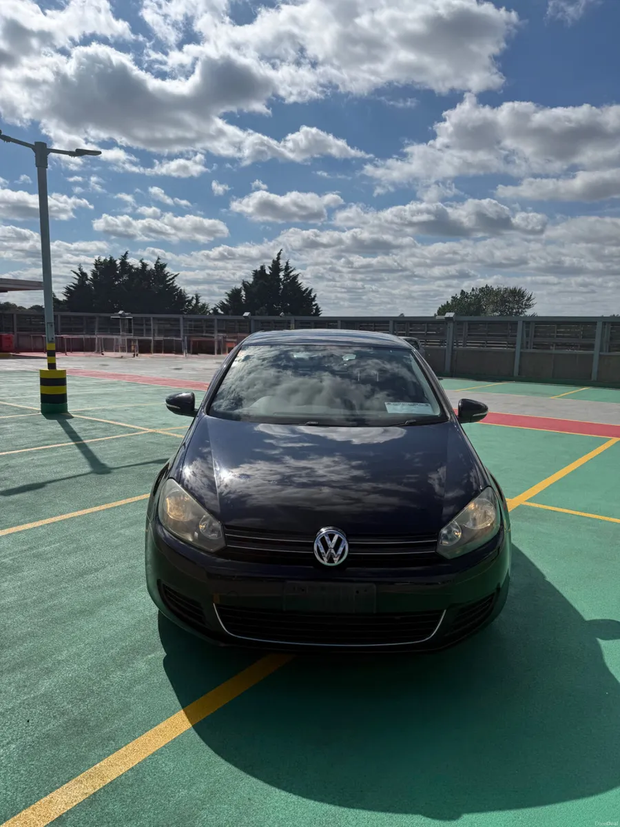 2012 VW Golf 1.2 TSi Petrol -PERFECT STARTER - Image 2