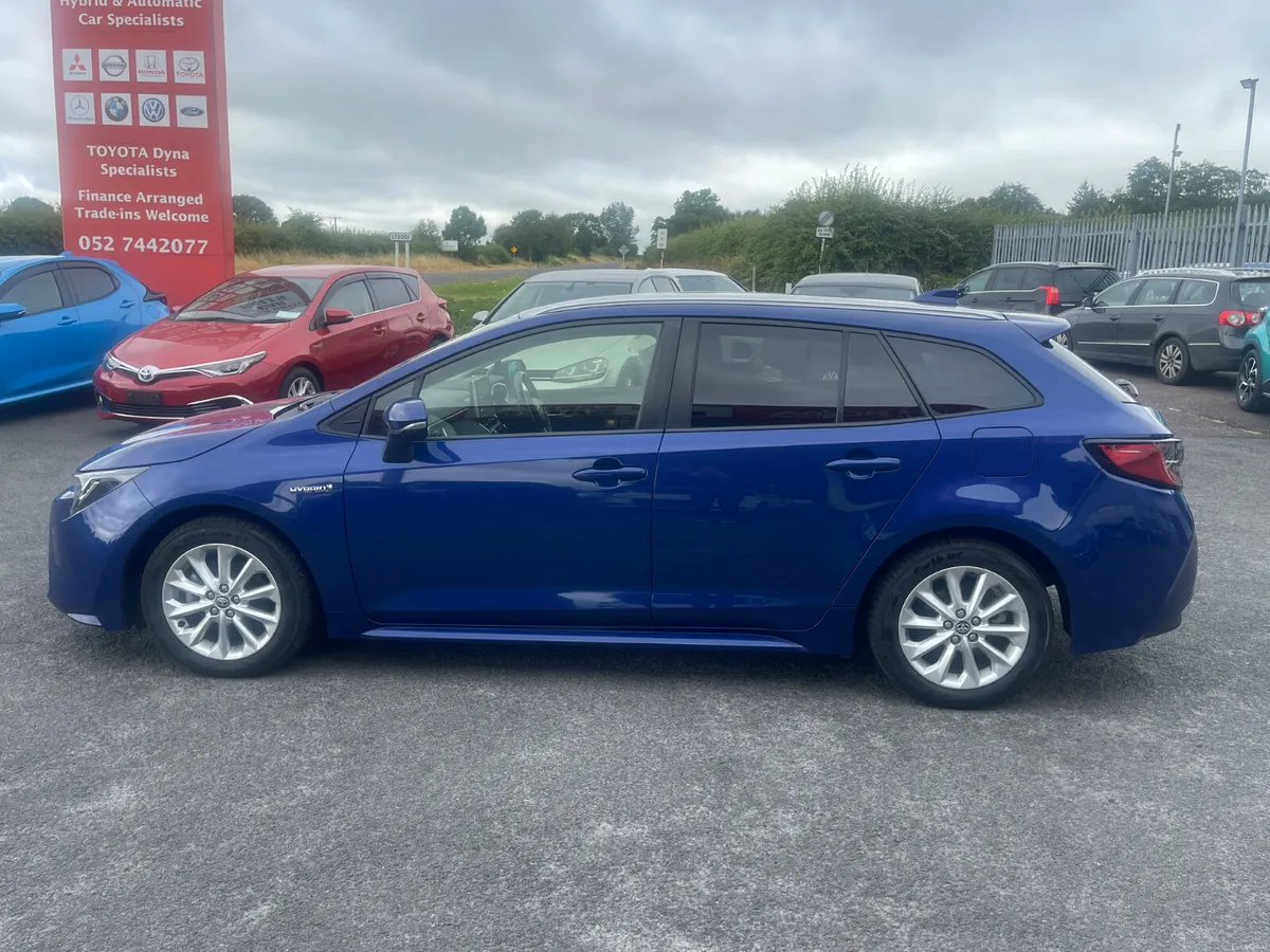 2019-2 Toyota Corolla EST - Image 4