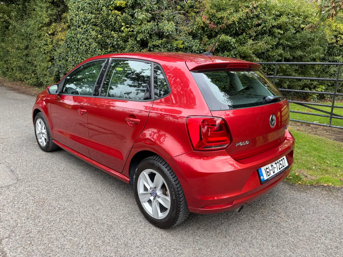Volkswagen Polo 2016 - Image 2