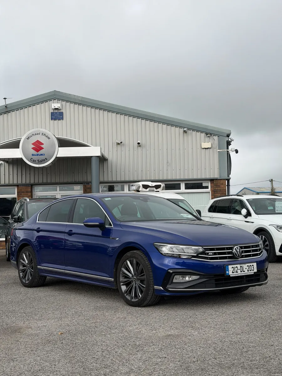 212 Volkswagen Passat 2.0 TDI 150HP R LINE - Image 6